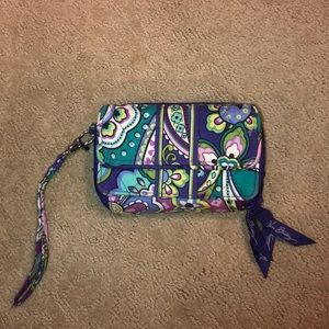vera bradley wristlet wallet